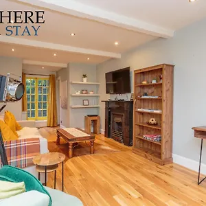  Apartment Beautiful Hideout In Center Of